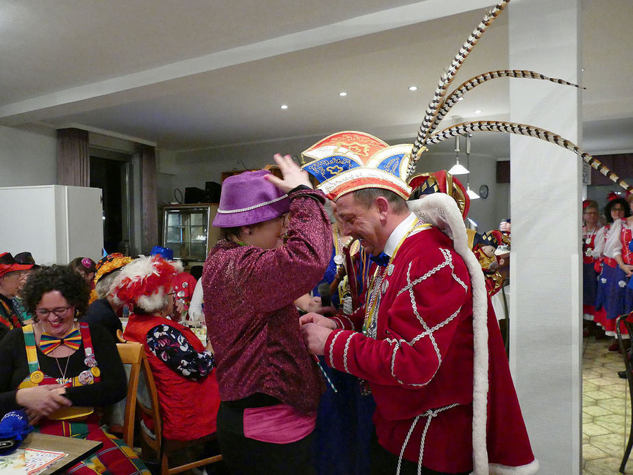 Frauenkarneval der kfd im Landhotel Weinrich (Foto: Karl-Franz Thiede)